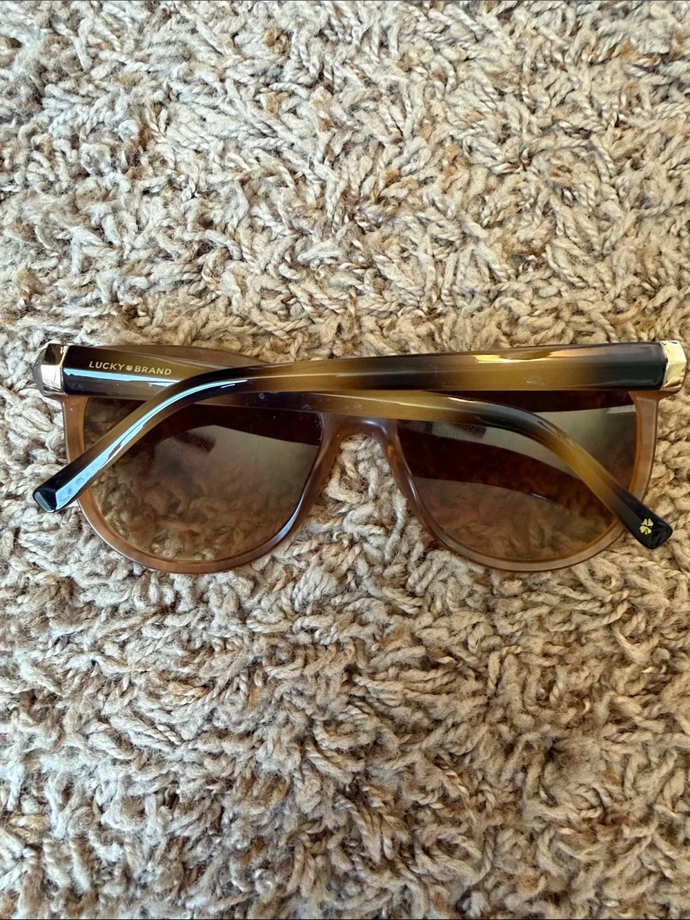 Women’s Lucky Sunglasses